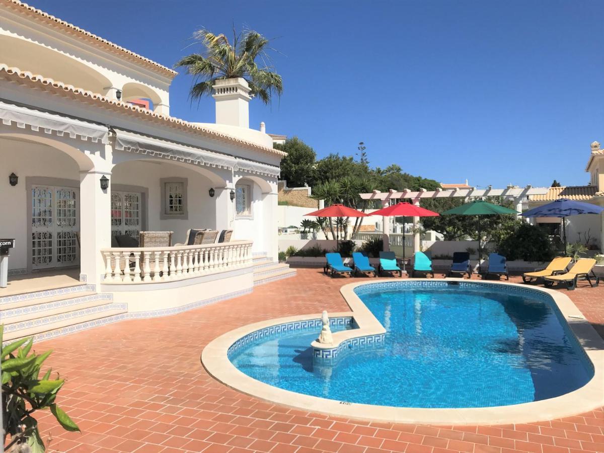 Corniche, Privée, 4 Suites, Vue Mer, Piscine Au Sel, Chauffée Et Couverte
